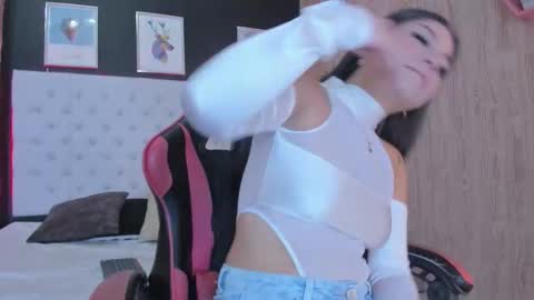 dennyzeans online show from 12.17.25