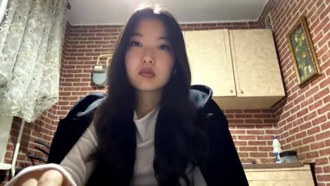 Emma online show from 10.06.25