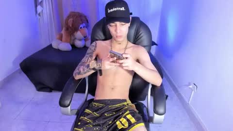 Snapshot of dereck_boyy_ chatting on 02.28.26 Dereck Boy online show from 02.28.26