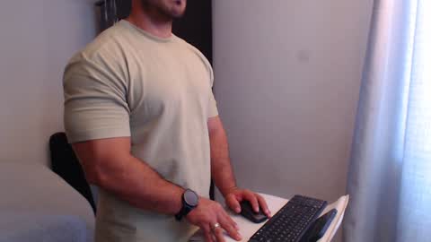 Snapshot of derek_group chatting on 12.29.24 Derek online show from 12.29.24