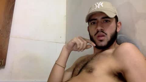 Snapshot of derek_smiith chatting on 09.26.25 Derek smiith online show from 09.26.25