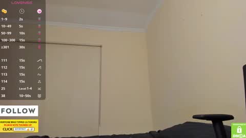 Derekcb online show from 10.15.25