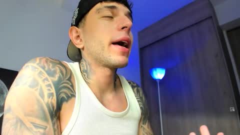 derekmuller11 online show from 03.18.26