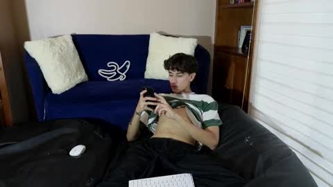 Derek online show from 11.21.25