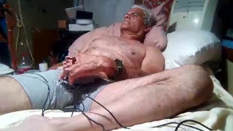 Snapshot of derick1961 chatting on 05.22.26 derick1961 online show from 05.22.26