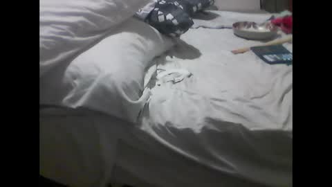 Snapshot of deroseblack chatting on 11.01.25 deroseblack online show from 11.01.25