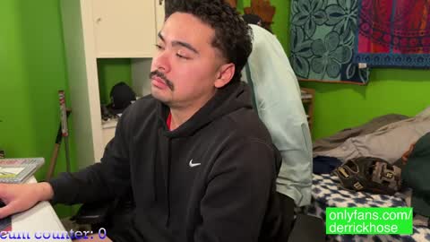 Snapshot of derrick_hose chatting on 01.26.25 Derrick Hose online show from 01.26.25