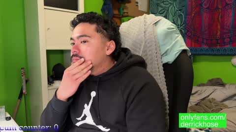 Snapshot of derrick_hose chatting on 01.30.25 Derrick Hose online show from 01.30.25