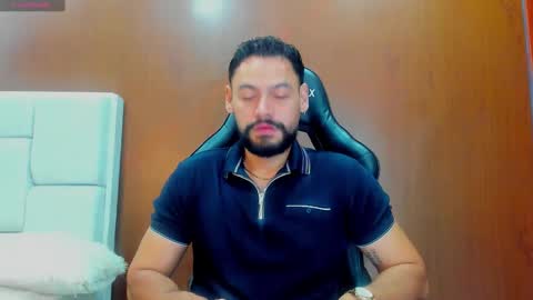 DerryBigger CM online show from 11.12.25