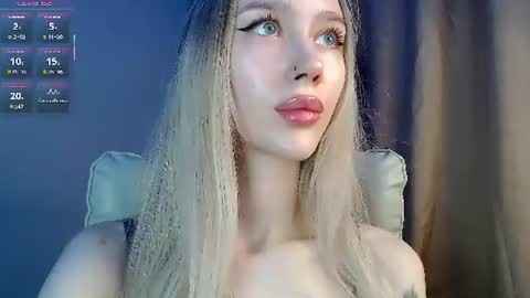 Snapshot of des_ch chatting on 07.14.26 Ari online show from 07.14.26