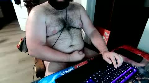 Snapshot of desert_dan_2779 chatting on 06.16.26 If you are looking for Desert Man 26 you found him I just updated my name to Desert Dan 2779 online show from 06.16.26