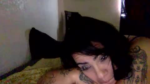 desert beauty420 online show from 04.19.26