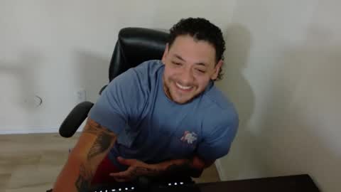 Snapshot of desertdude197 chatting on 02.02.26 desertdude197 online show from 02.02.26