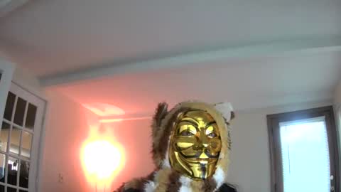 Snapshot of desertfoxohio chatting on 09.30.25 DutchMasterFox online show from 09.30.25