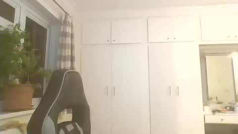 desiboi9 online show from 09.22.25