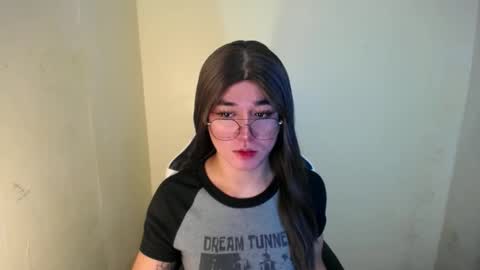 LORINE online show from 02.21.25