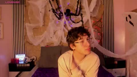 Snapshot of desire_ecstasy chatting on 10.23.25 desire_ecstasy online show from 10.23.25