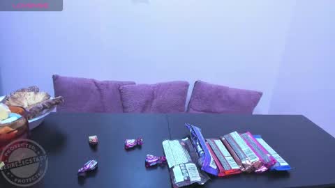 Snapshot of desire_ecstasy chatting on 11.02.25 desire_ecstasy online show from 11.02.25