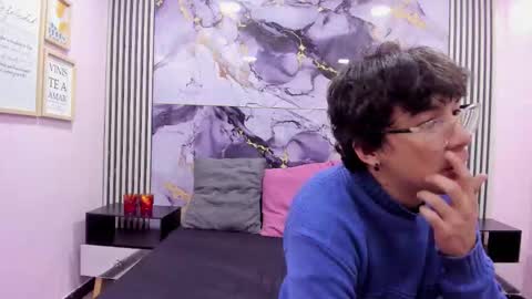 Snapshot of desire_ecstasy chatting on 11.11.25 desire_ecstasy online show from 11.11.25