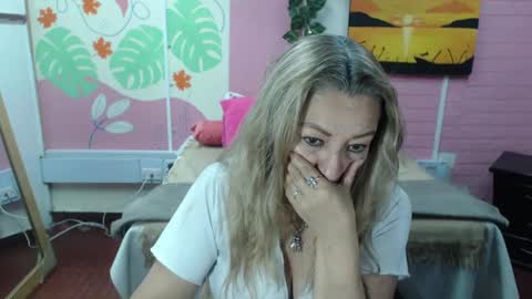 VALERIA online show from 02.06.25