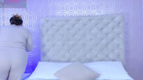 Sara Desire online show from 09.14.25