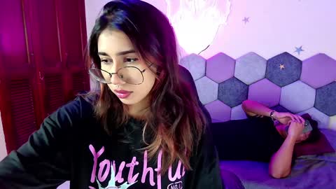 TORI AND MR. BEAR online show from 12.23.24