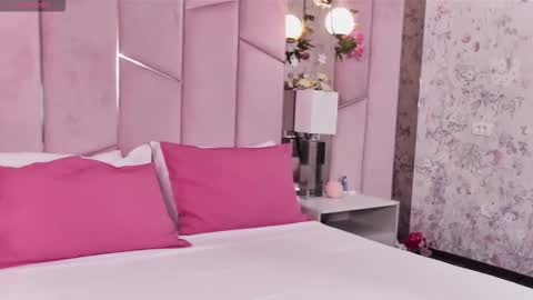 Snapshot of desireekeys chatting on 09.24.25 Desiree online show from 09.24.25