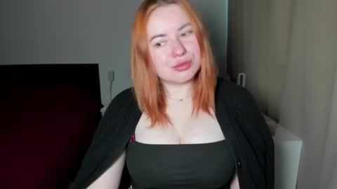 Snapshot of desirelayla chatting on 04.29.26 LAYLA online show from 04.29.26