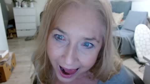 S O F I A online show from 12.30.24