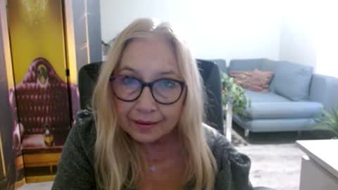 S O F I A online show from 11.09.25