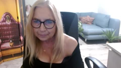 S O F I A online show from 11.23.25