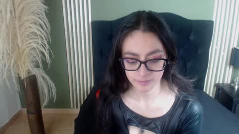 Desiring Angel online show from 01.25.25