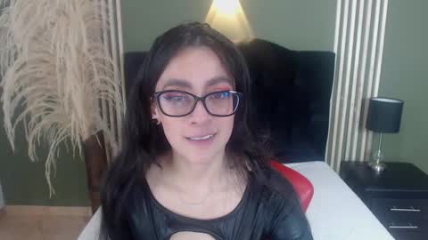 Desiring Angel online show from 01.28.25