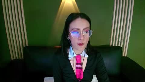 Desiring Angel online show from 11.18.25