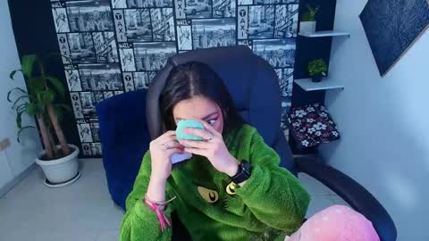 Desiring Angel online show from 12.15.25