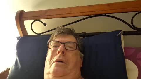 Desmon1958 online show from 02.04.26