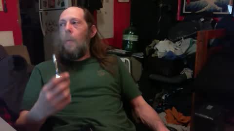 Snapshot of desolation2012 chatting on 02.05.25 desolation2012 online show from 02.05.25