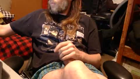 Snapshot of desolation2012 chatting on 11.19.25 desolation2012 online show from 11.19.25