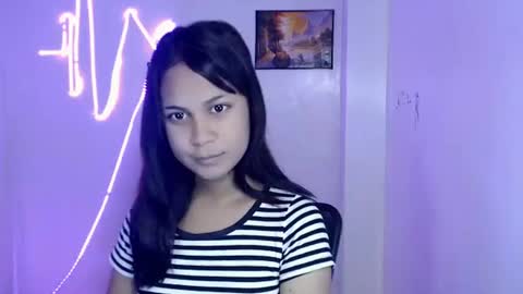 Snapshot of dess_morena chatting on 06.15.26 Dess online show from 06.15.26