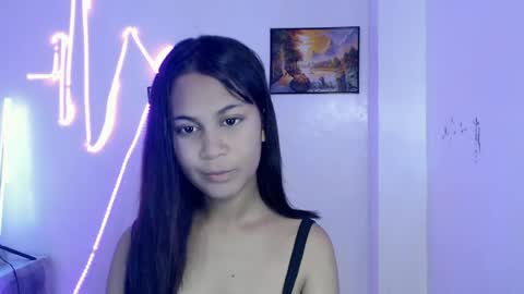 Snapshot of dess_morena chatting on 06.26.26 Dess online show from 06.26.26