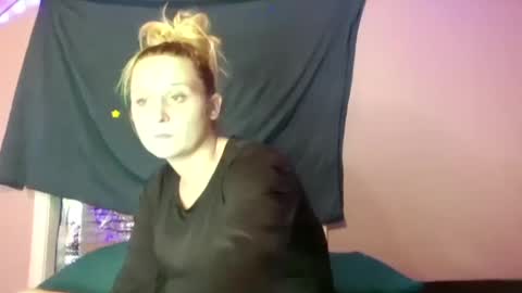 Bellea Marie online show from 10.08.25