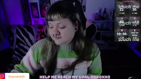 Snapshot of destroyall420 chatting on 05.21.26 Lola Bdsm and fries online show from 05.21.26