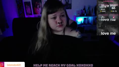 Snapshot of destroyall420 chatting on 05.28.26 Lola Bdsm and fries online show from 05.28.26