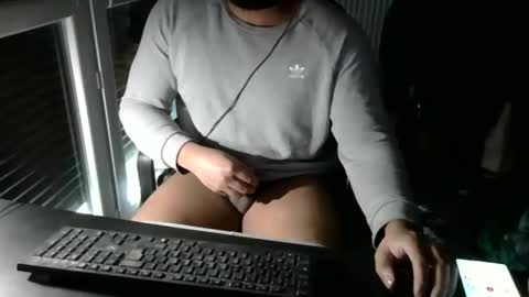 Destroyerbbc54 online show from 11.16.25