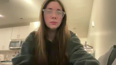 Snapshot of detroitbaddie chatting on 02.18.25 detroitbaddie online show from 02.18.25