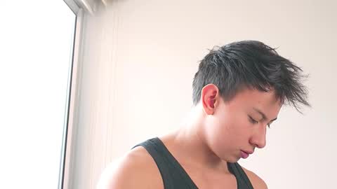 Snapshot of deus_belli chatting on 10.10.25 Deus Belli online show from 10.10.25