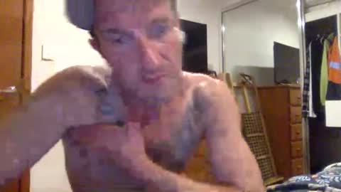 Snapshot of deusemcee92 chatting on 04.19.26 deusemcee92 online show from 04.19.26