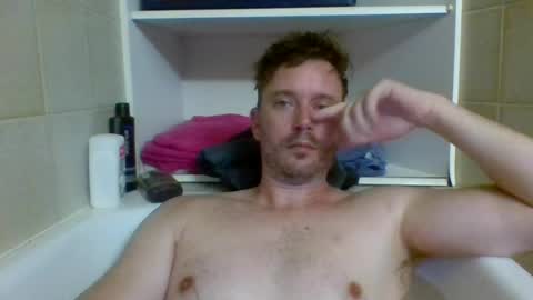 Snapshot of deutero1986 chatting on 07.11.26 deutero1986 online show from 07.11.26