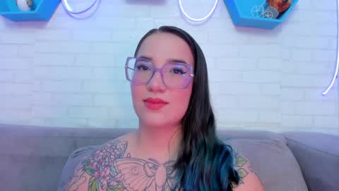 Deva Blue online show from 01.19.25