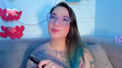 Deva Blue online show from 02.14.25